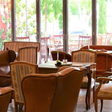 Otel Ringhotel Alpenhof - Patchworkhotel Augsburg