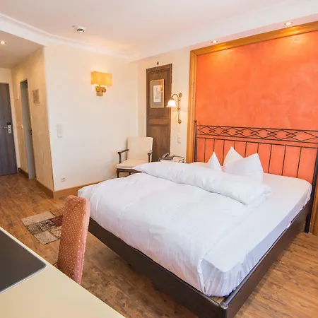 Ringhotel Alpenhof - Patchworkhotel Otel Augsburg