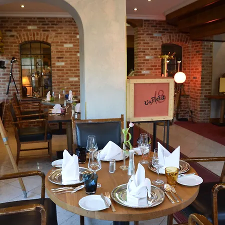 Ringhotel Alpenhof - Patchworkhotel Otel