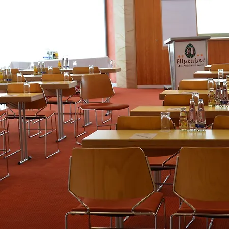 מלון Ringhotel Alpenhof - Patchworkhotel 4*